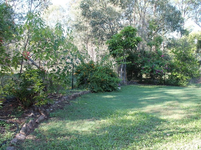 518 Willaura Drive, Mount Hallen QLD 4312