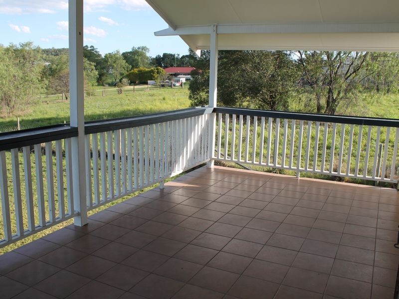 6 Grevillea Street, Plainland QLD 4341