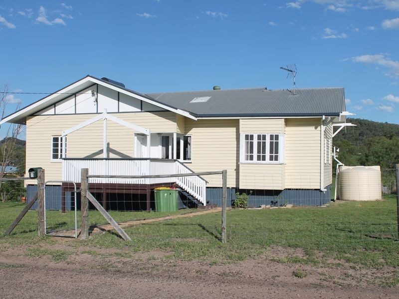 6 Grevillea Street, Plainland QLD 4341