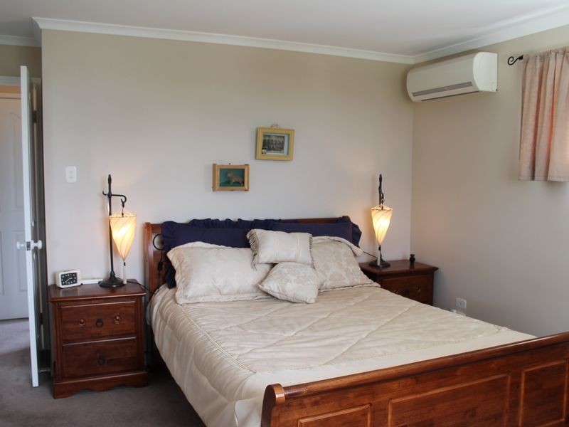 19 Anthony Court, Summerholm QLD 4341