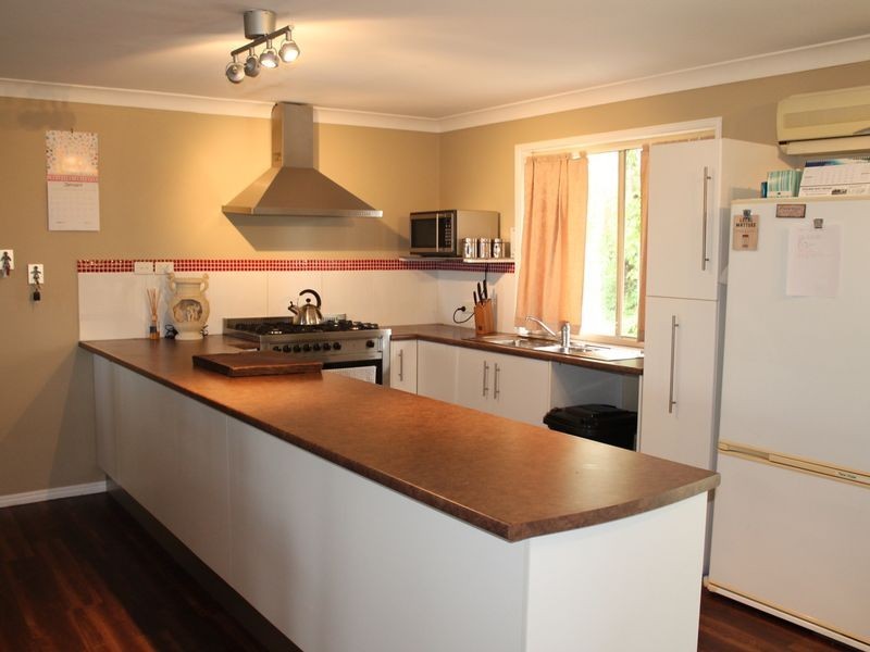 21 Anthony Court, Summerholm QLD 4341