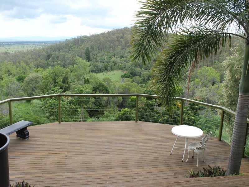 21 Anthony Court, Summerholm QLD 4341