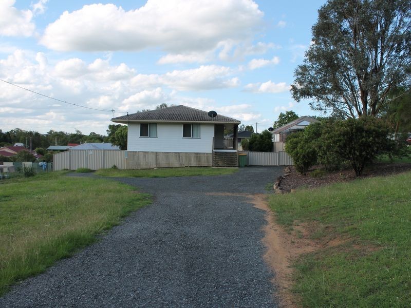 11 Church Street, Laidley QLD 4341