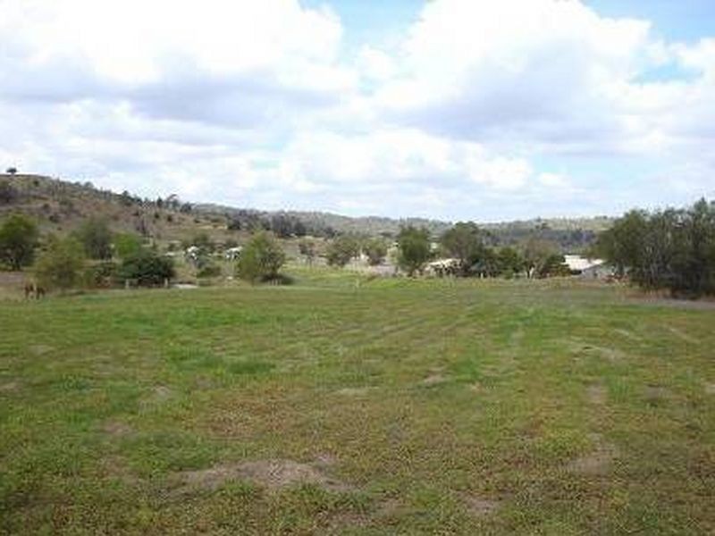 28 Hill Road, Plainland QLD 4341