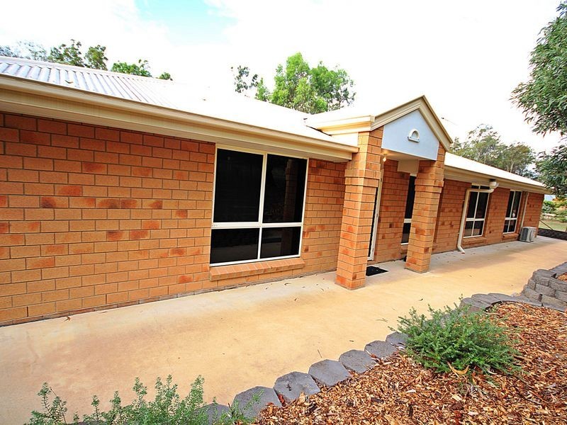 1 Bertrand Avenue, Regency Downs QLD 4341