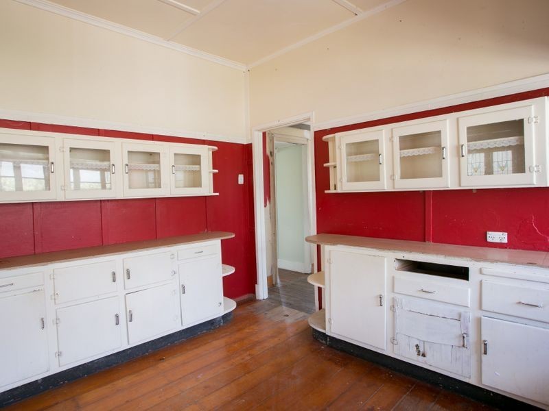 15 Woodend Court, Kensington Grove QLD 4341