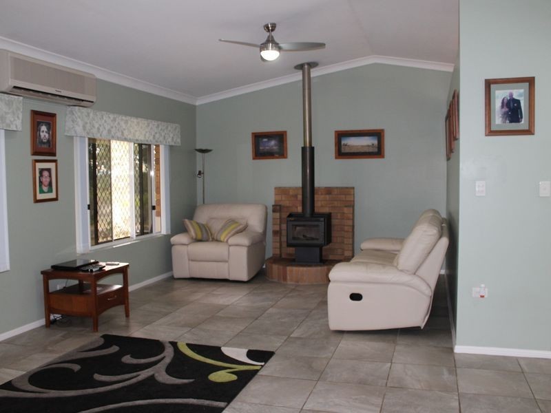 9 Hewett Drive, Regency Downs QLD 4341