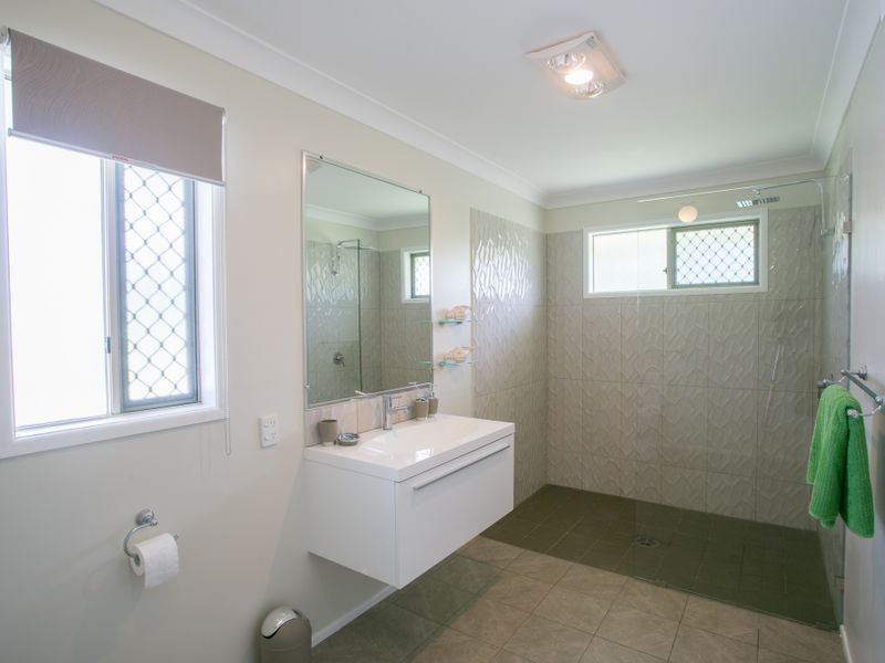 5 Bushman St, Plainland QLD 4341