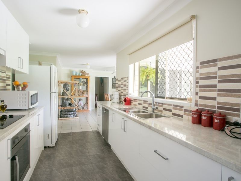 5 Bushman St, Plainland QLD 4341