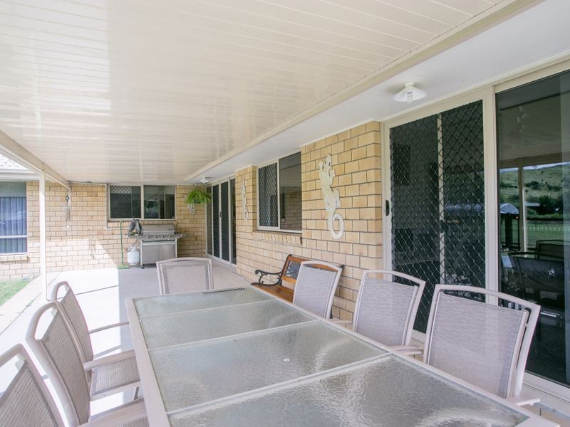 5 Bushman St, Plainland QLD 4341