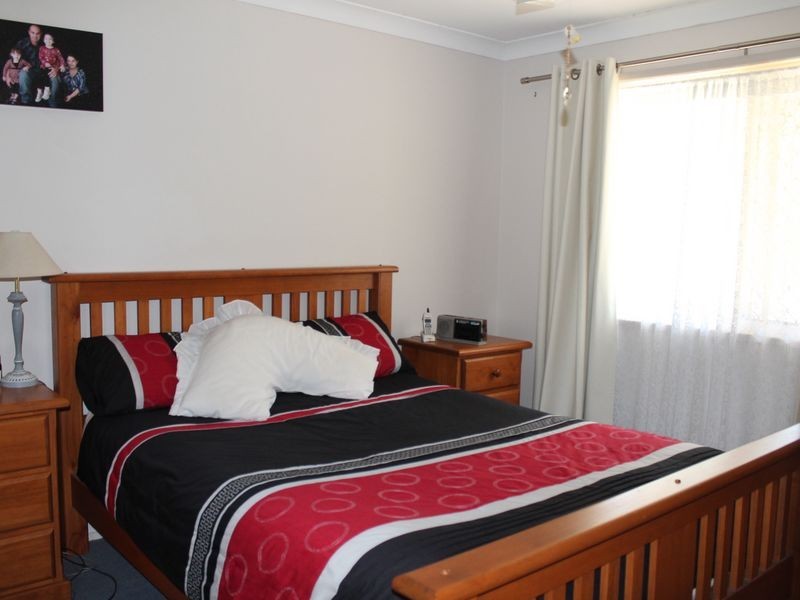 15 Andrews Drive, Regency Downs QLD 4341