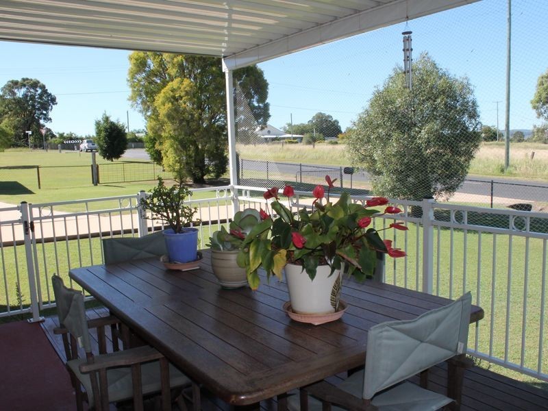11 Niemeyer Road, Blenheim QLD 4341