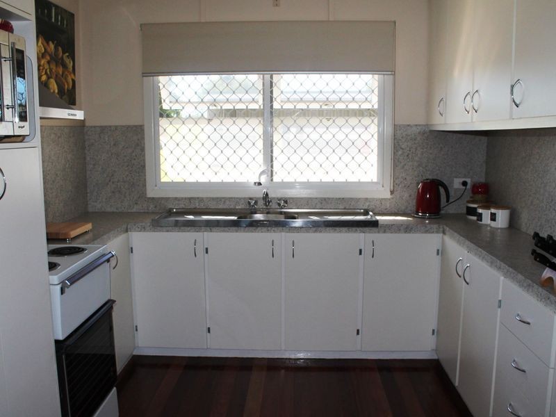 11 Niemeyer Road, Blenheim QLD 4341