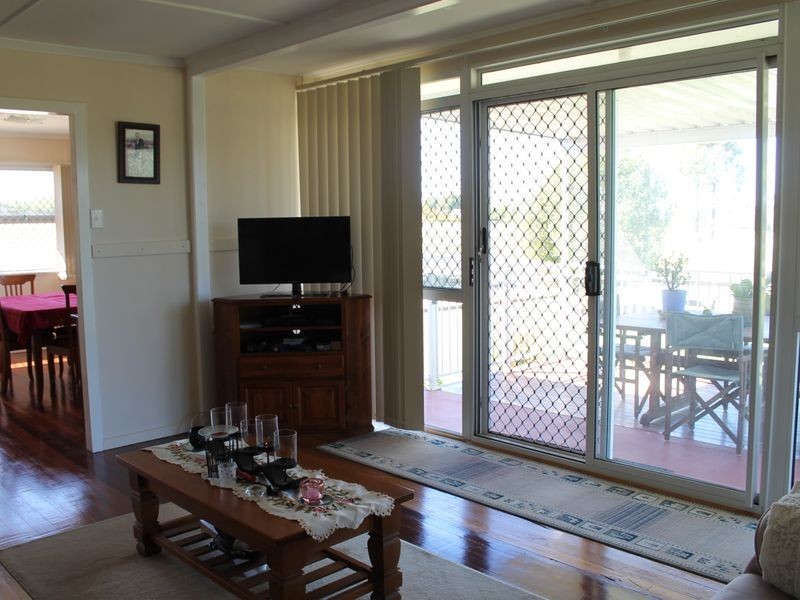 11 Niemeyer Road, Blenheim QLD 4341