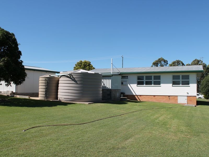 11 Niemeyer Road, Blenheim QLD 4341