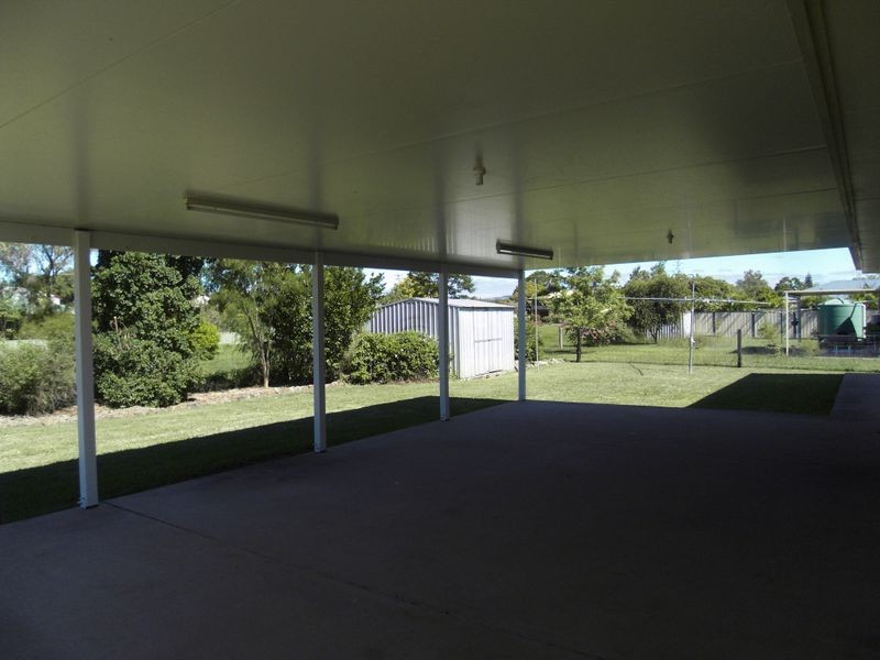 8 Melaleuca Drive, Laidley QLD 4341