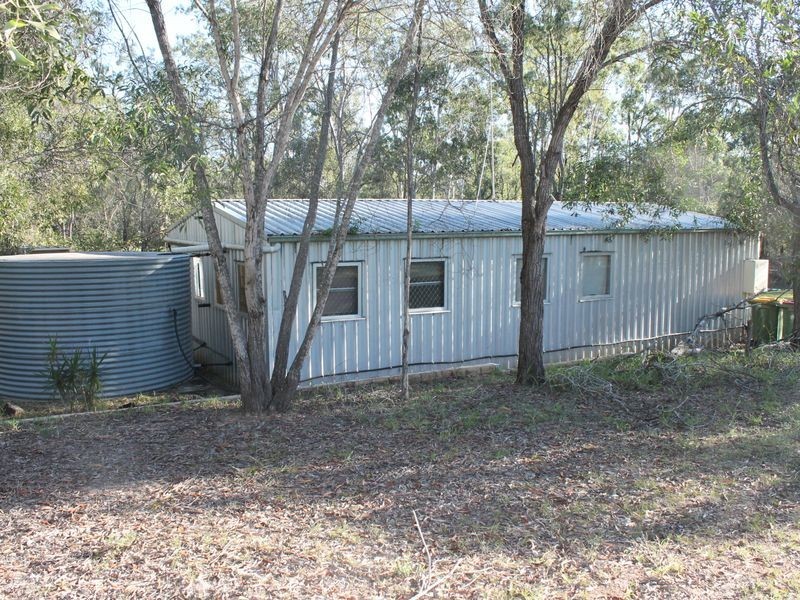 4 Highland Grove, Kensington Grove QLD 4341