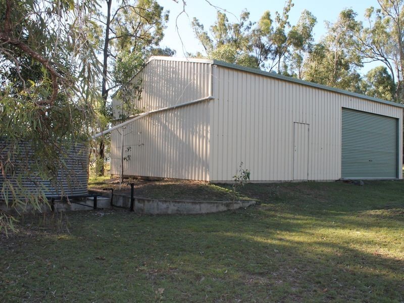 4 Highland Grove, Kensington Grove QLD 4341