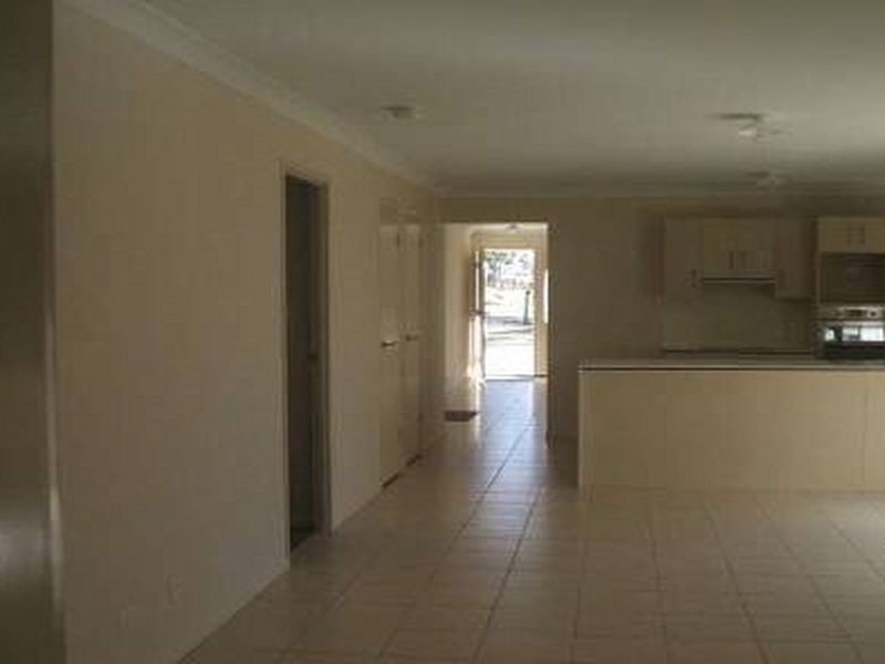 12 Bradley Close, Laidley Heights QLD 4341