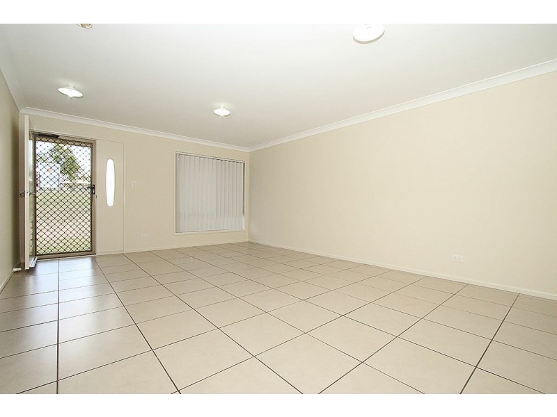 5 Riley Court, Kensington Grove QLD 4341