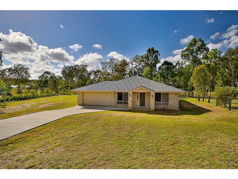 5 Riley Court, Kensington Grove QLD 4341