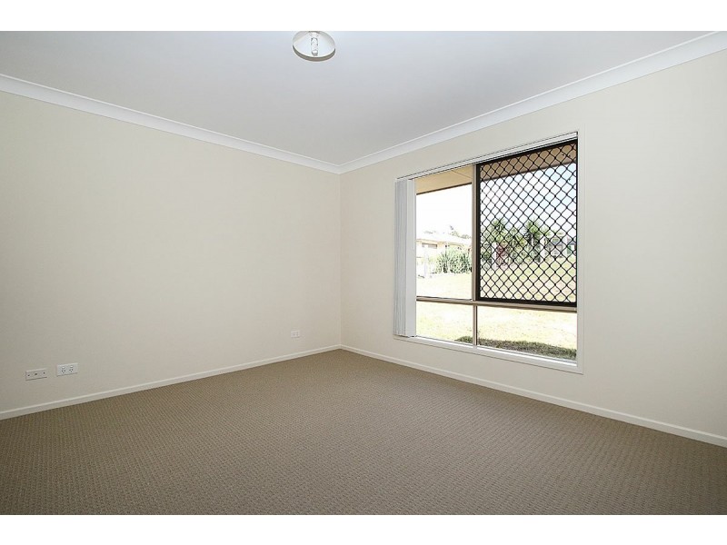 5 Riley Court, Kensington Grove QLD 4341