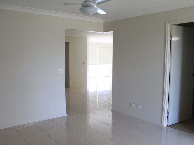 20 Lawson Crescent, Laidley North QLD 4341