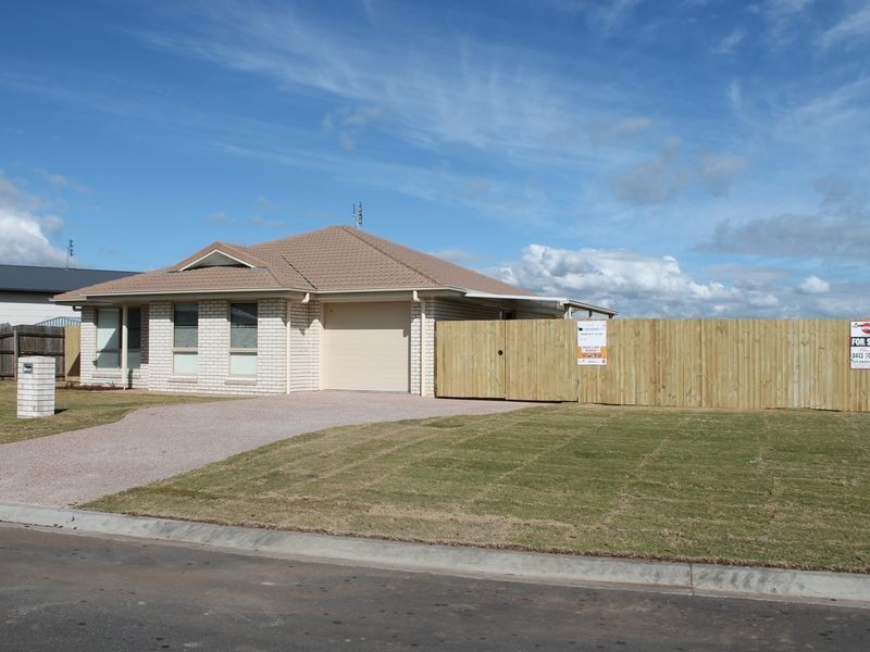 20 Lawson Crescent, Laidley North QLD 4341