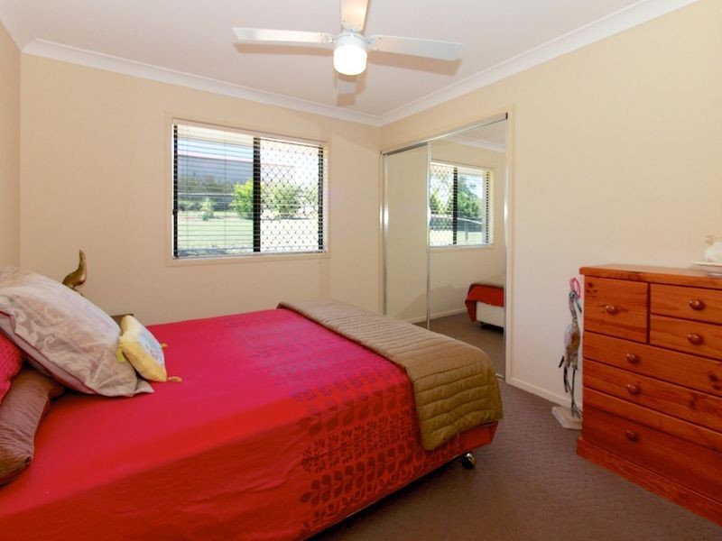 18 Stephenson Crescent, Kensington Grove QLD 4341