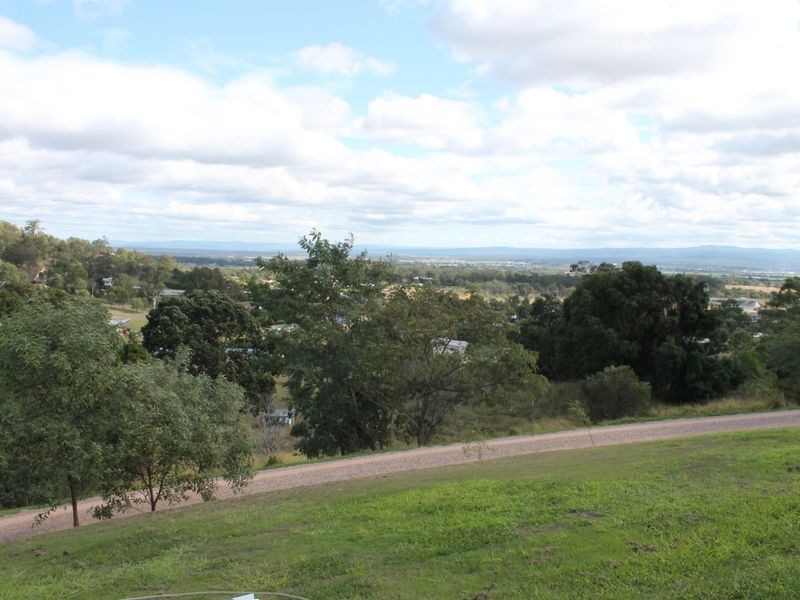 35 Donaldson Road, Plainland QLD 4341