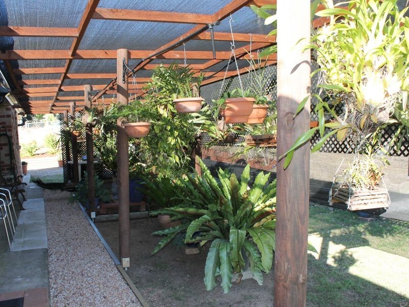 19 Gutt Road, Regency Downs QLD 4341