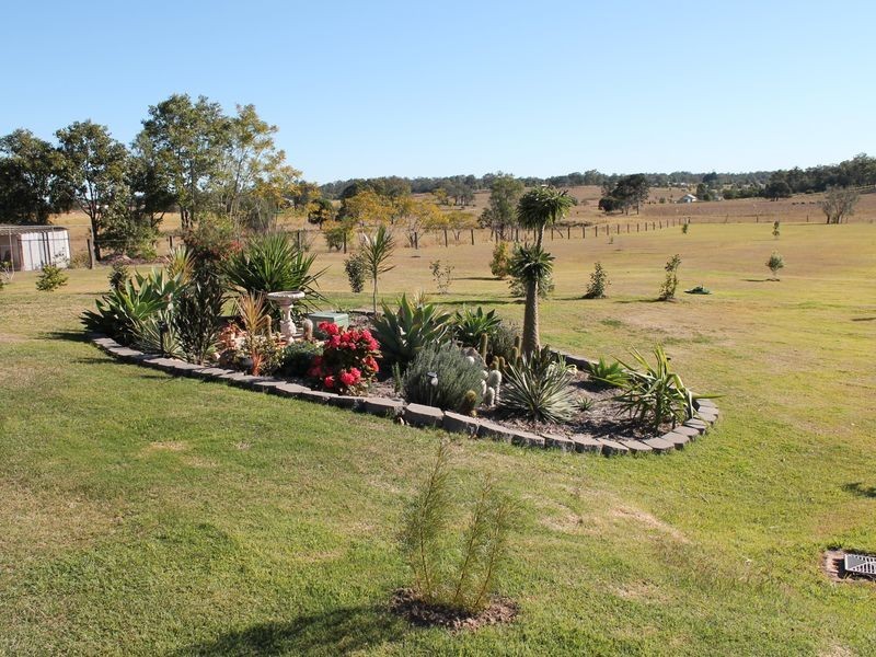 19 Gutt Road, Regency Downs QLD 4341