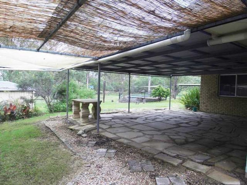 4 Lexcen Court, Kensington Grove QLD 4341