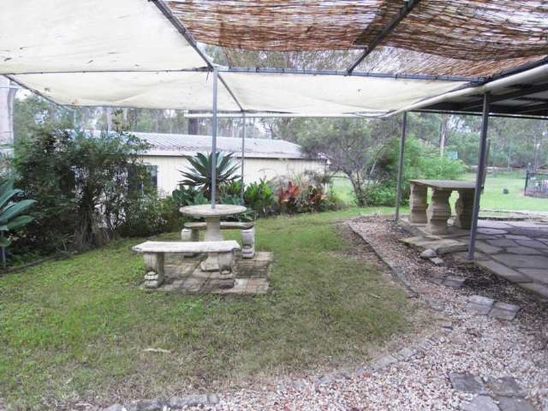 4 Lexcen Court, Kensington Grove QLD 4341