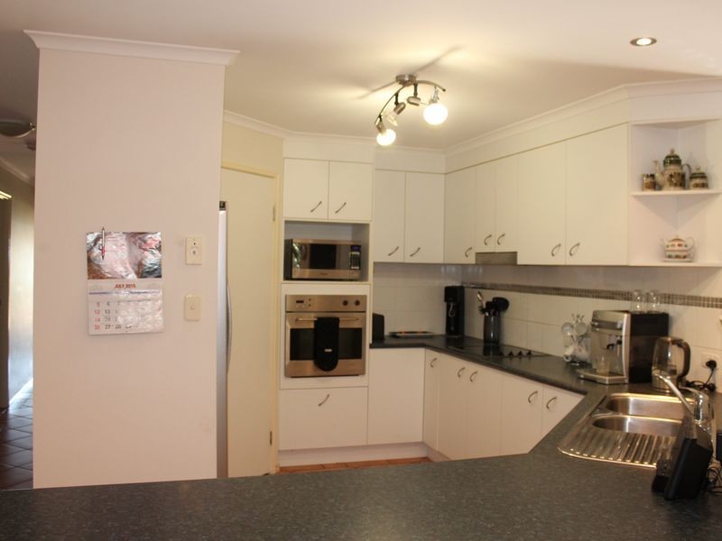 2 Stockyard Street, Plainland QLD 4341