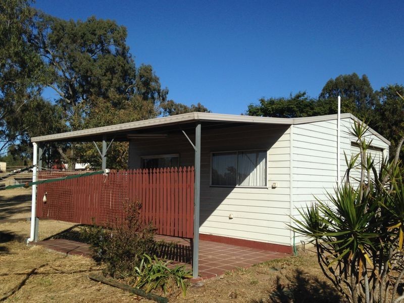 12 Advance Court, Kensington Grove QLD 4341