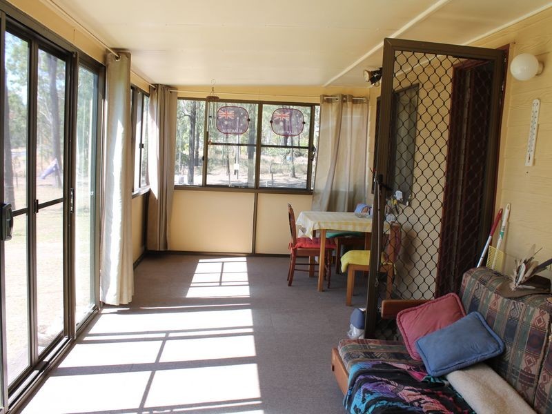 8 Rosella Avenue, Regency Downs QLD 4341