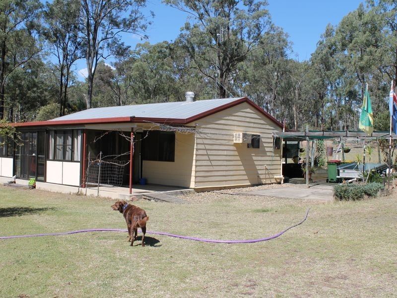 8 Rosella Avenue, Regency Downs QLD 4341