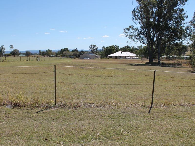 9 Benjamin Court, Regency Downs QLD 4341