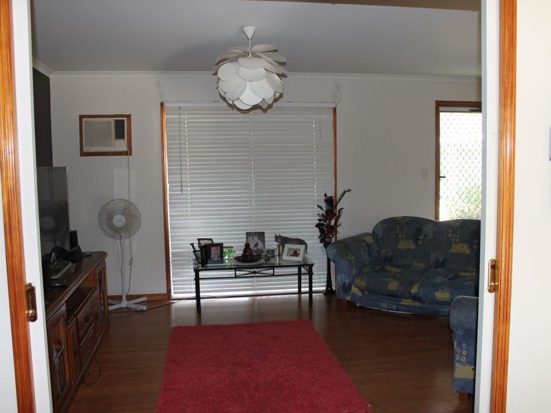 27 Kingfisher Court, Regency Downs QLD 4341