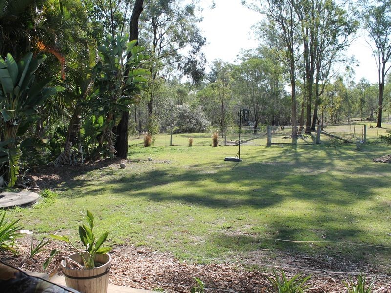 27 Kingfisher Court, Regency Downs QLD 4341