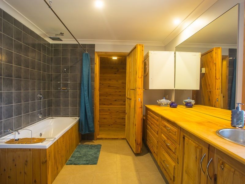 27 Range Crescent, Laidley QLD 4341