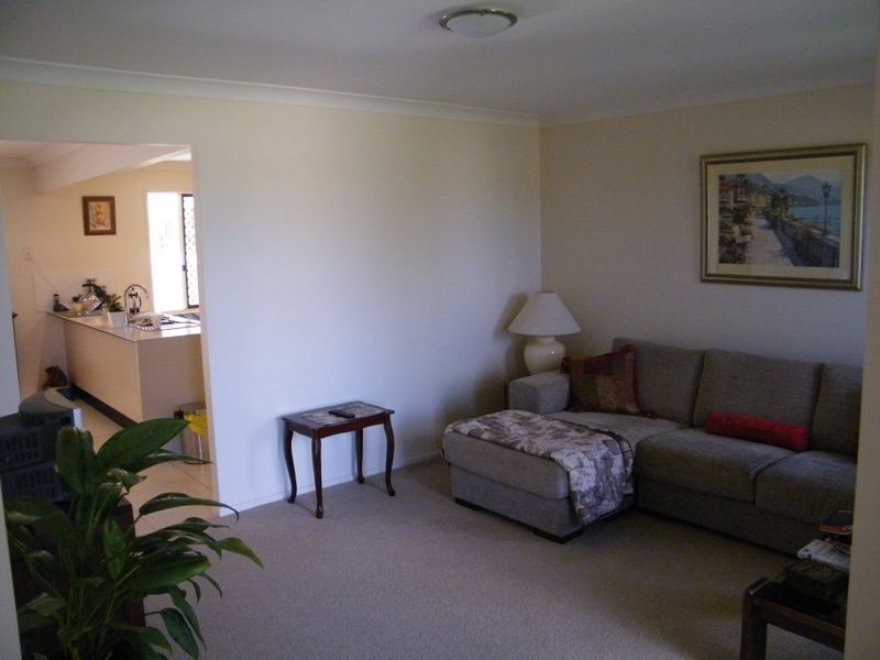 10 Senior Court, Kensington Grove QLD 4341
