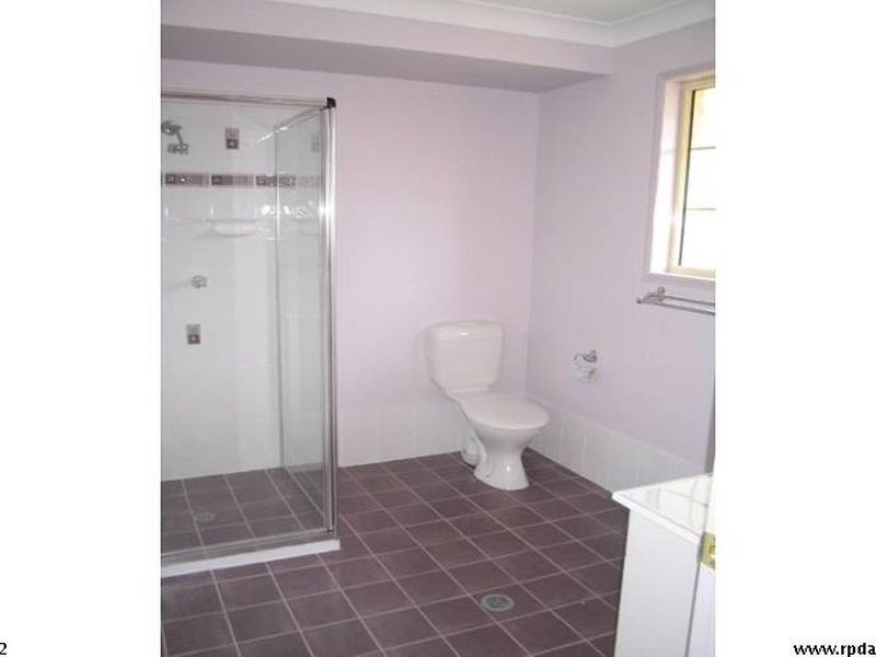 Kensington Grove QLD 4341