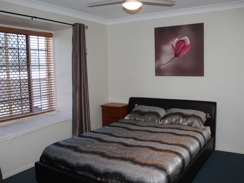 7 Natalie Court, Regency Downs QLD 4341