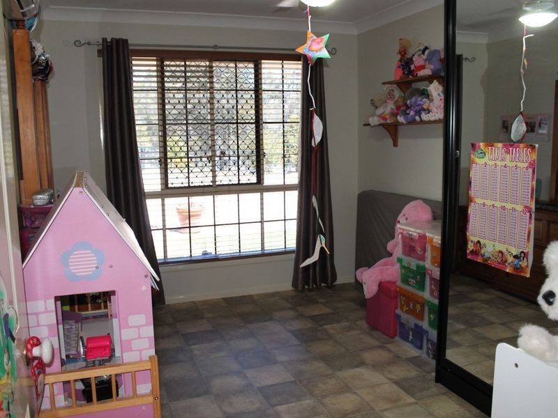 7 Natalie Court, Regency Downs QLD 4341