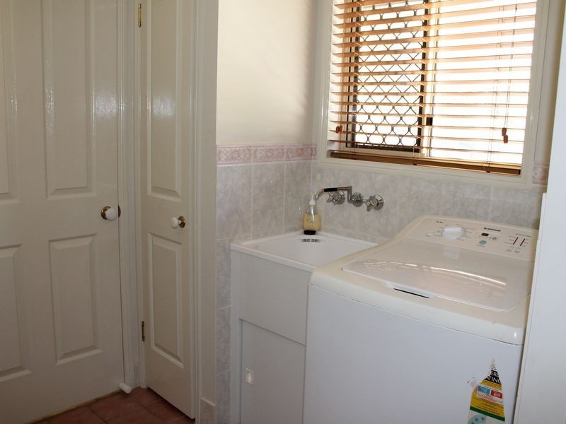 7 Natalie Court, Regency Downs QLD 4341