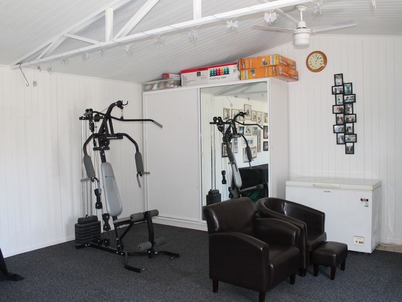 7 Natalie Court, Regency Downs QLD 4341