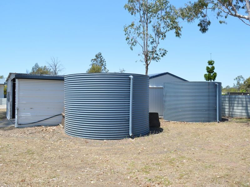 5 Banksia Court, Morton Vale QLD 4343