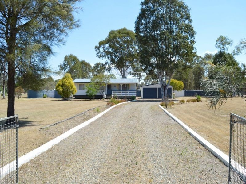 5 Banksia Court, Morton Vale QLD 4343